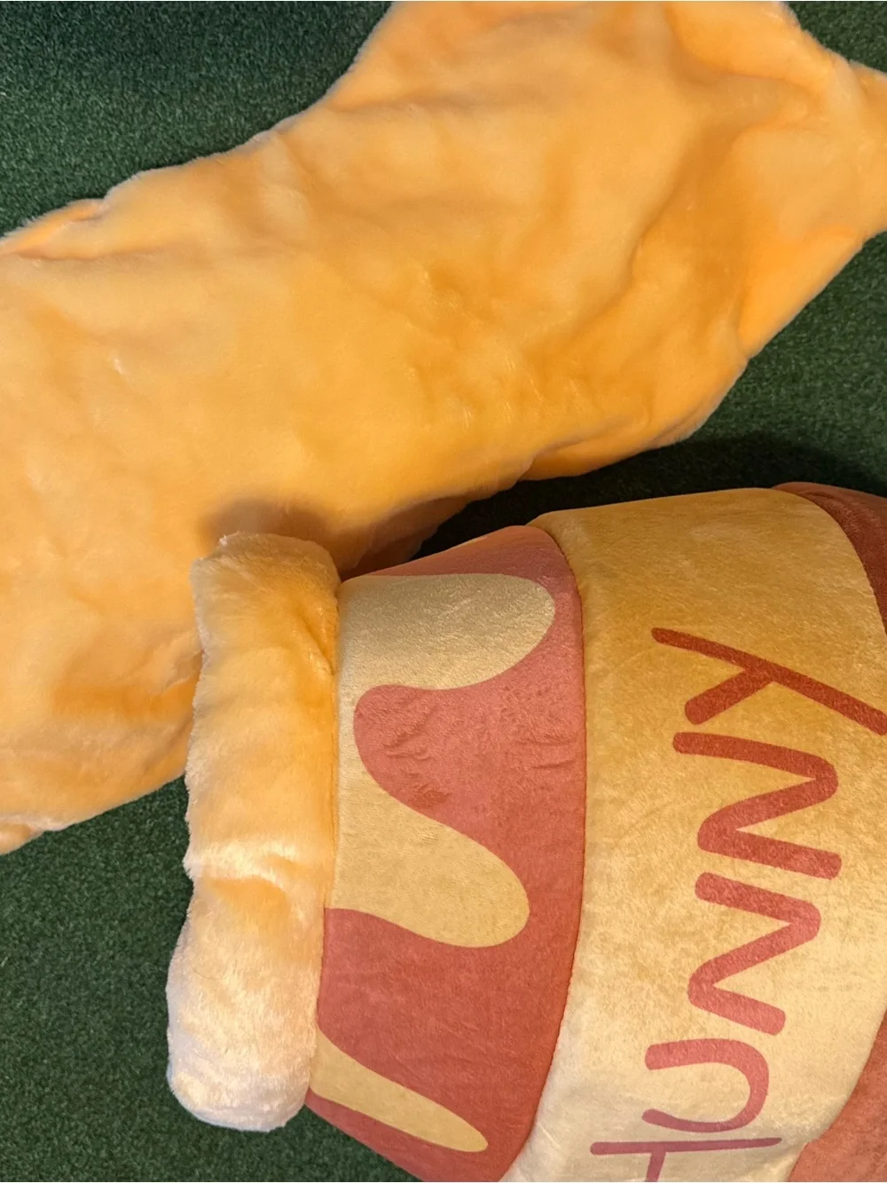 Honey Pot Plush bed - for puppy